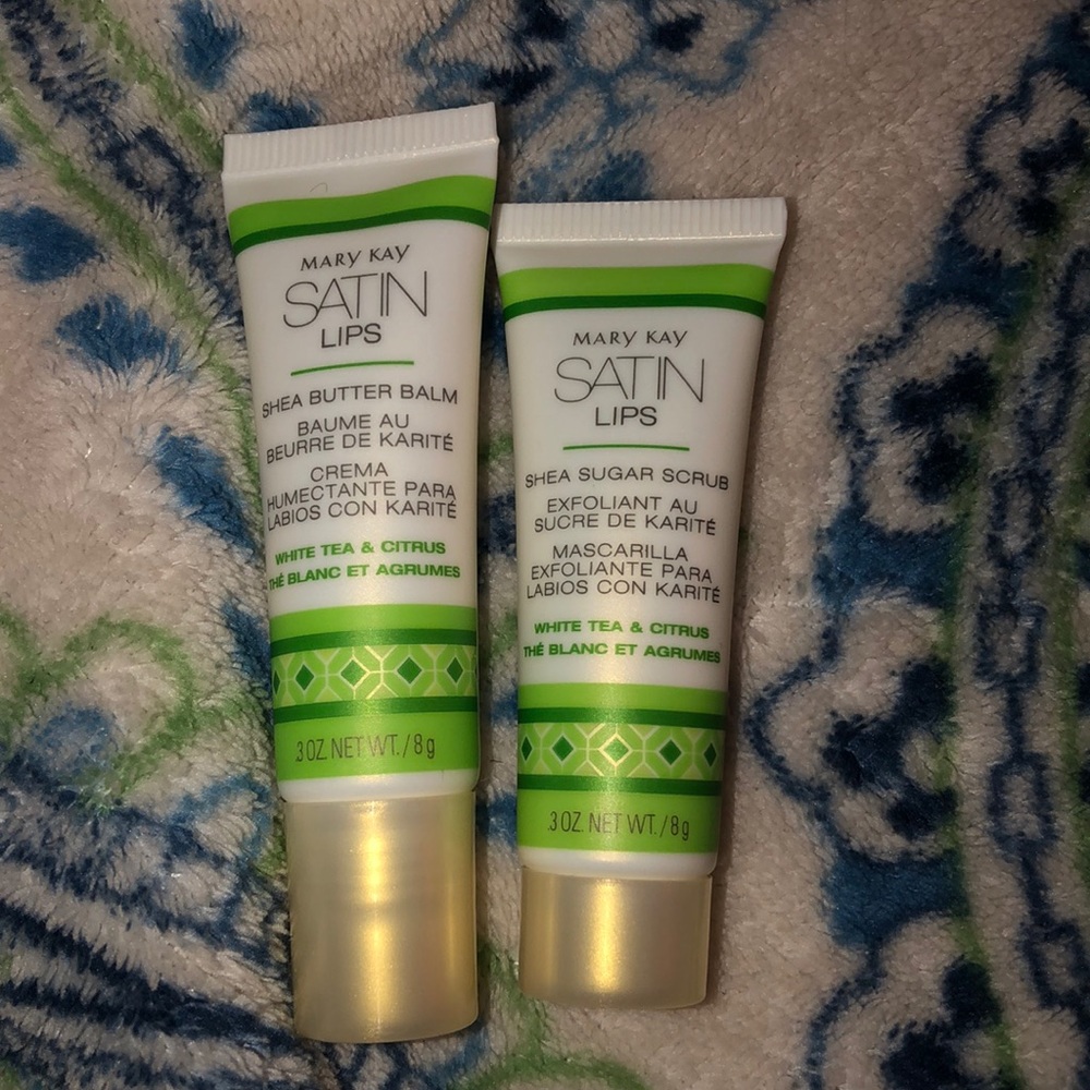 Mary Kay satin lips set